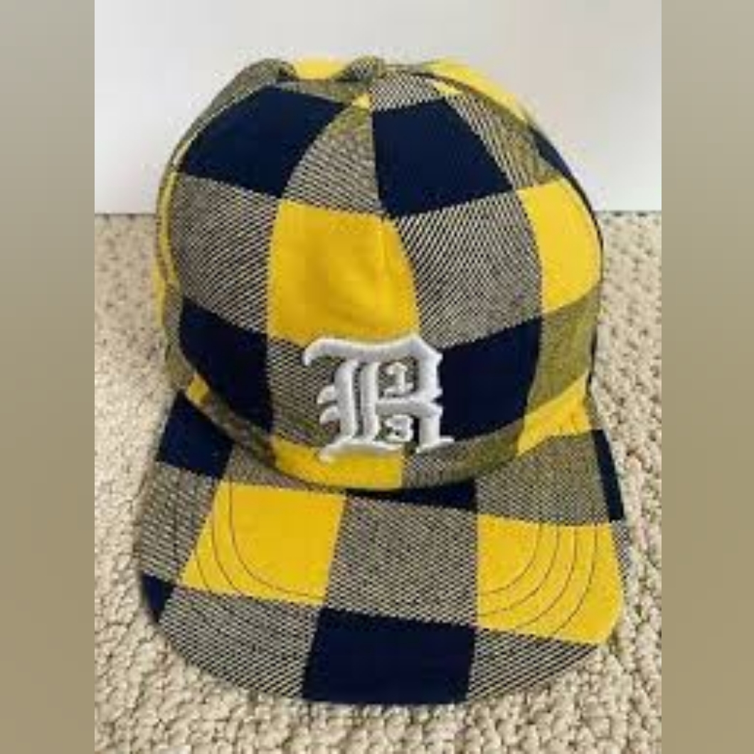 Nwt R13 Hat